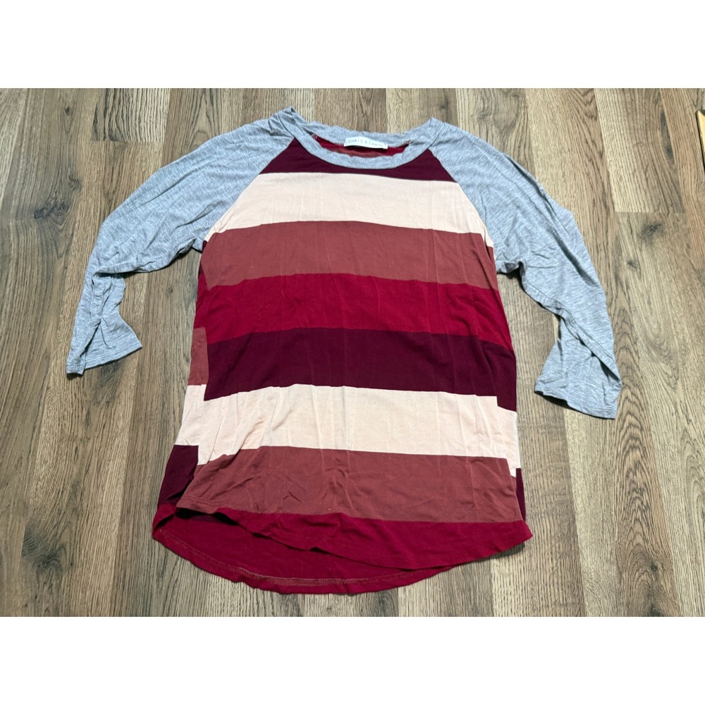 Chris & Carol Shirt Womens Size M Red Striped Raglan Shirt 3/4 Sleeve